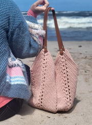 The Tulip bag Crochet Pattern