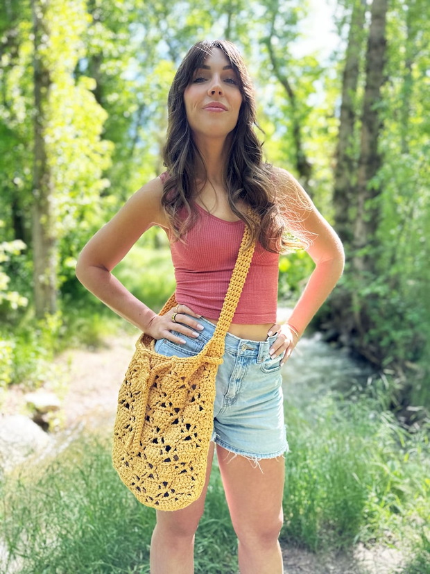 The Sunny Cinch Satchel PDF Crochet Pattern