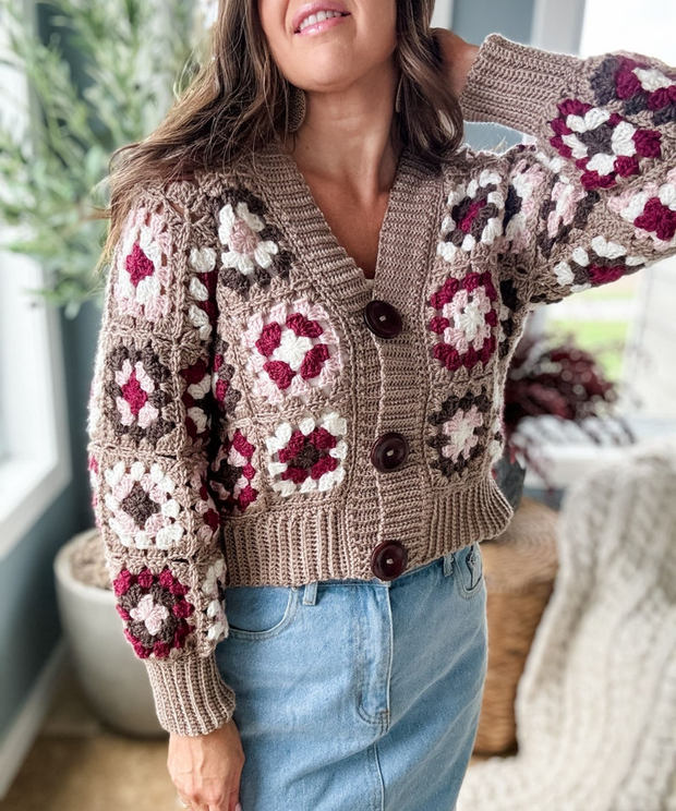 CROCHET CARDIGAN PATTERN / Granny Square Cardigan