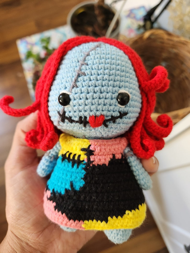 Amigurumi Sally Crochet Pattern Halloween