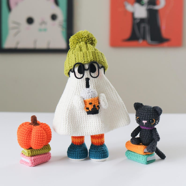 Ghost Halloween Friends Crochet Pattern