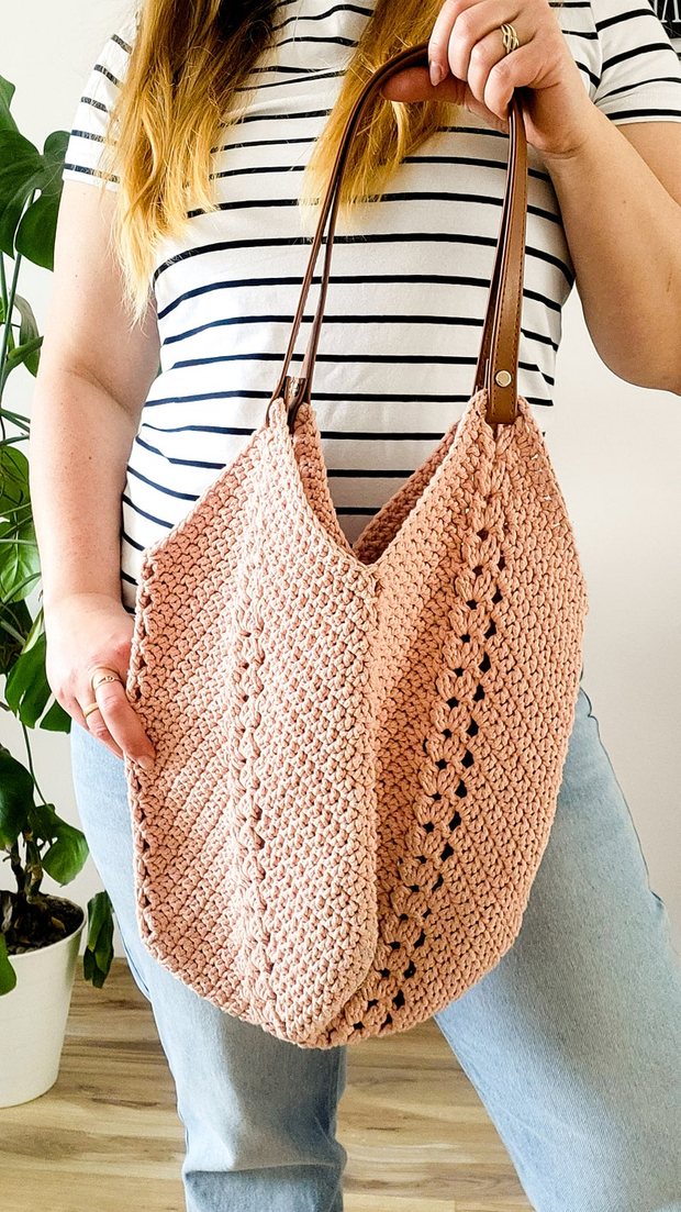 The Tulip bag Crochet Pattern