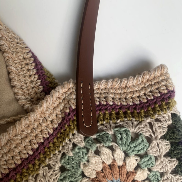 boho style shoulder bag Crochet Pattern