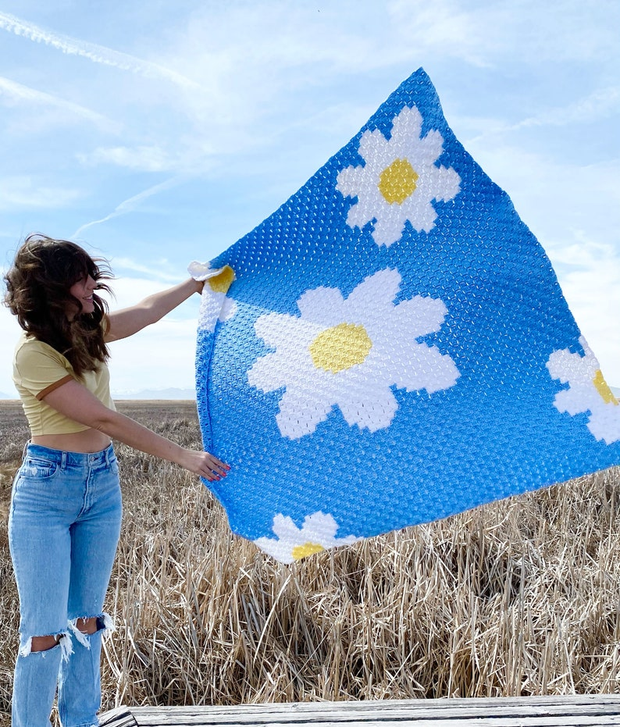 The Daisy Day Throw Crochet Pattern